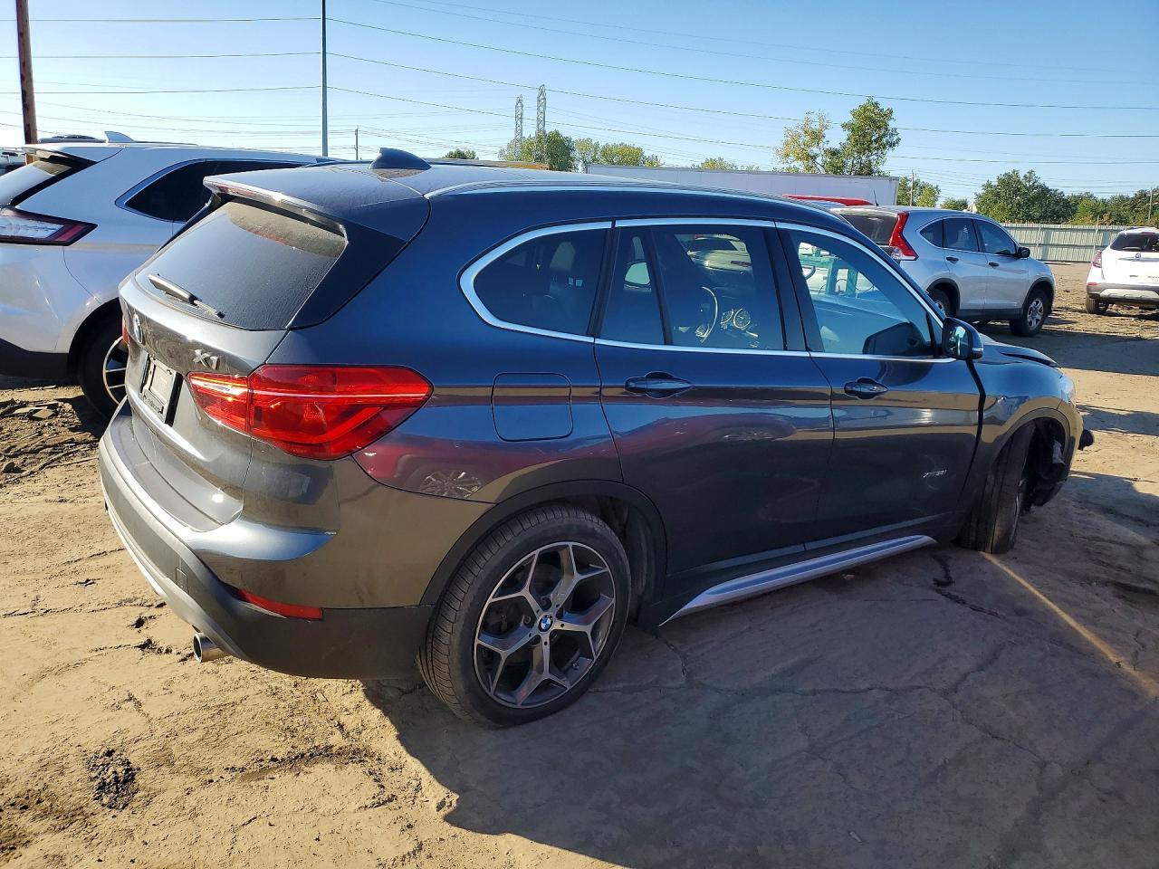 2018 BMW X1 xDrive28I - zdjęcie 3