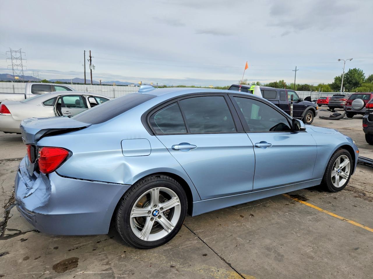 2013 BMW Seria 3 328i - zdjęcie 3