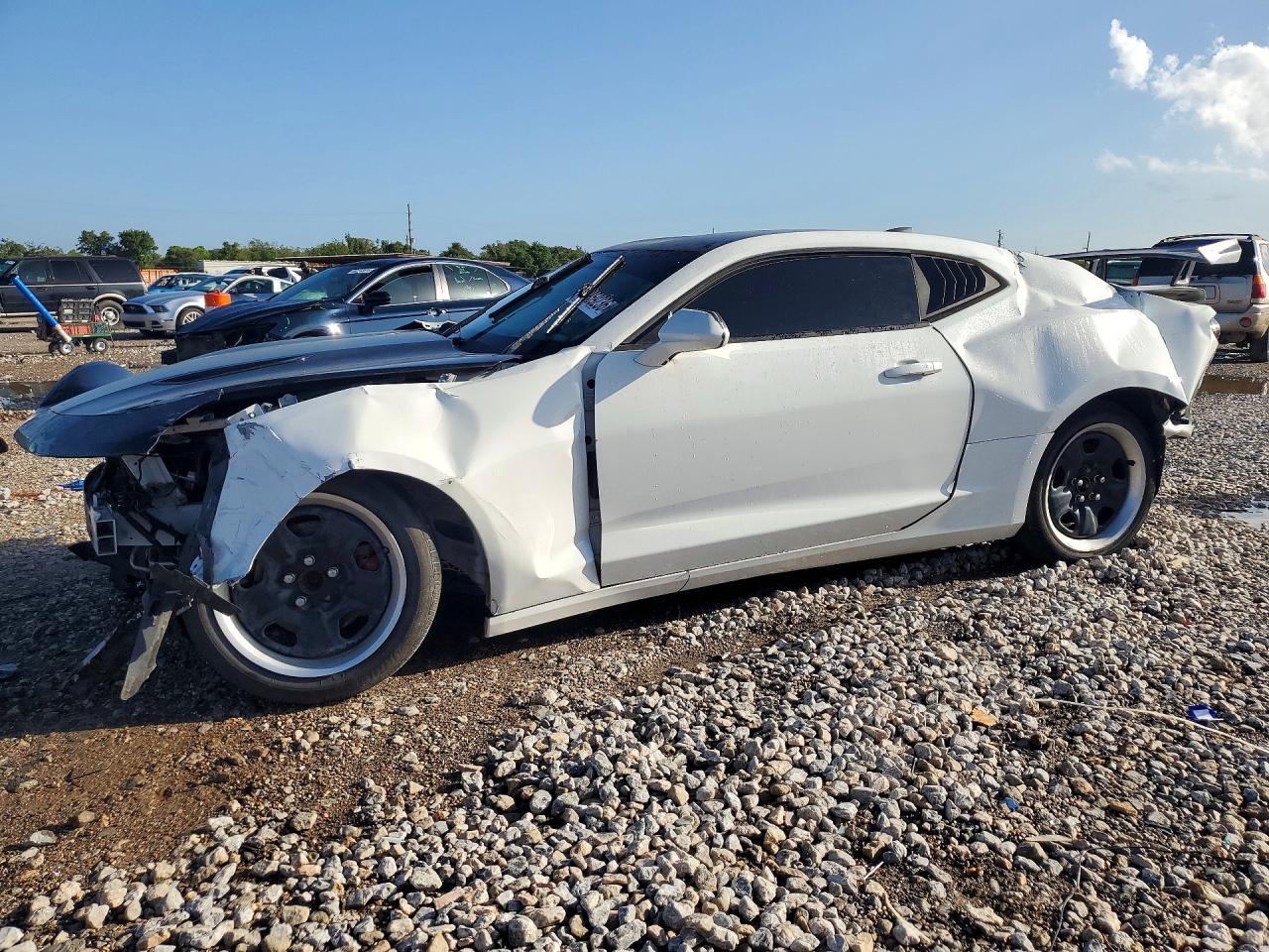 2020 Chevrolet Camaro Ls - zdjęcie główne