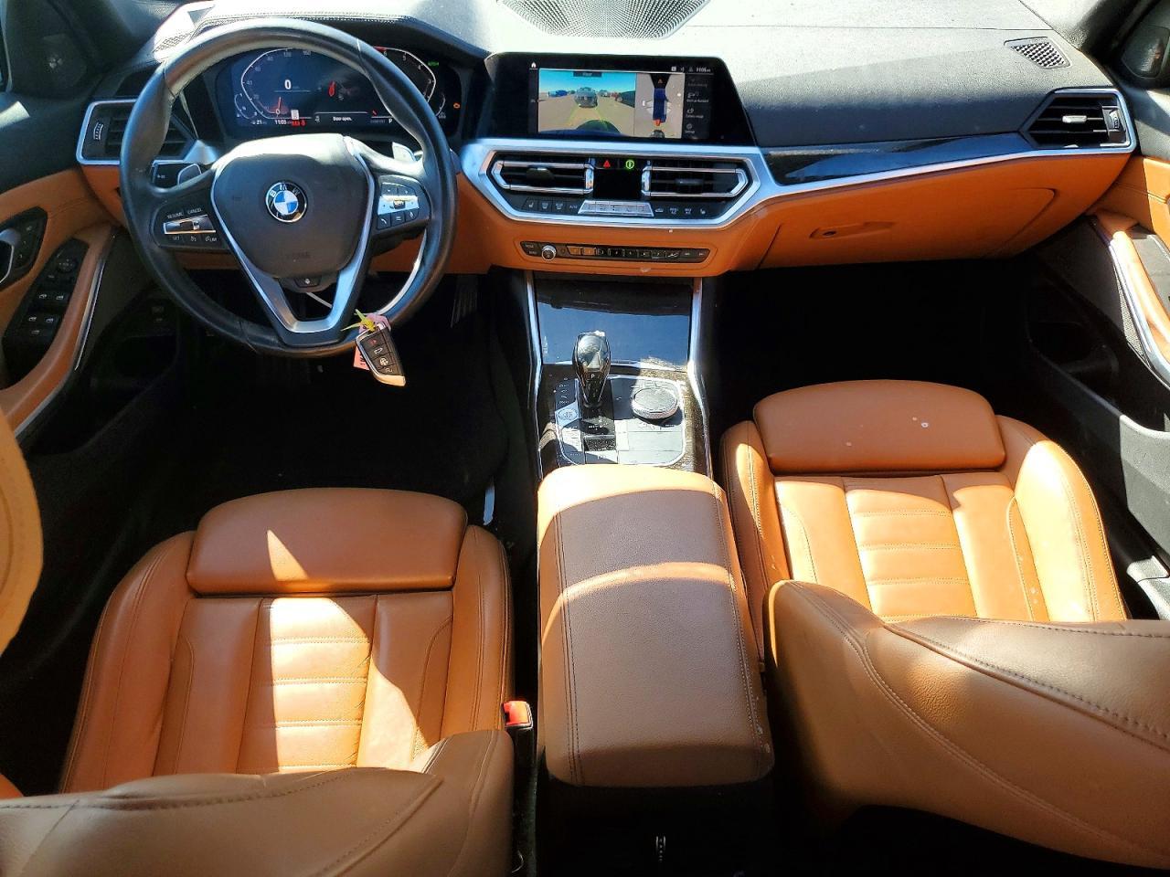 2020 BMW 330I - zdjęcie 8