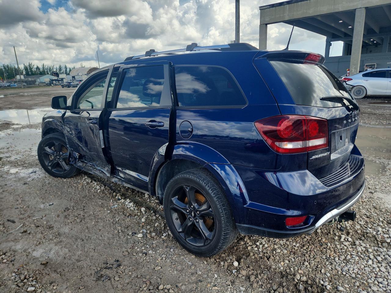 2018 Dodge Journey Crossroad - zdjęcie 2