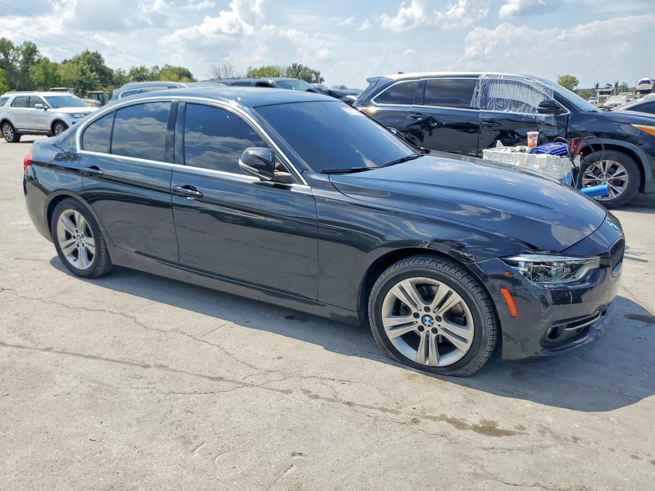 2018 BMW 330 I - zdjęcie 4