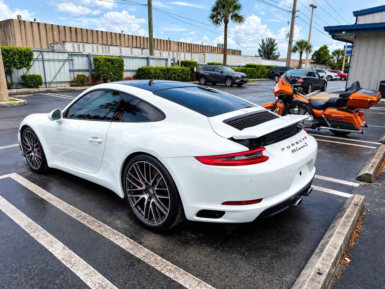 2017 Porsche 911 Carrera S - zdjęcie 3