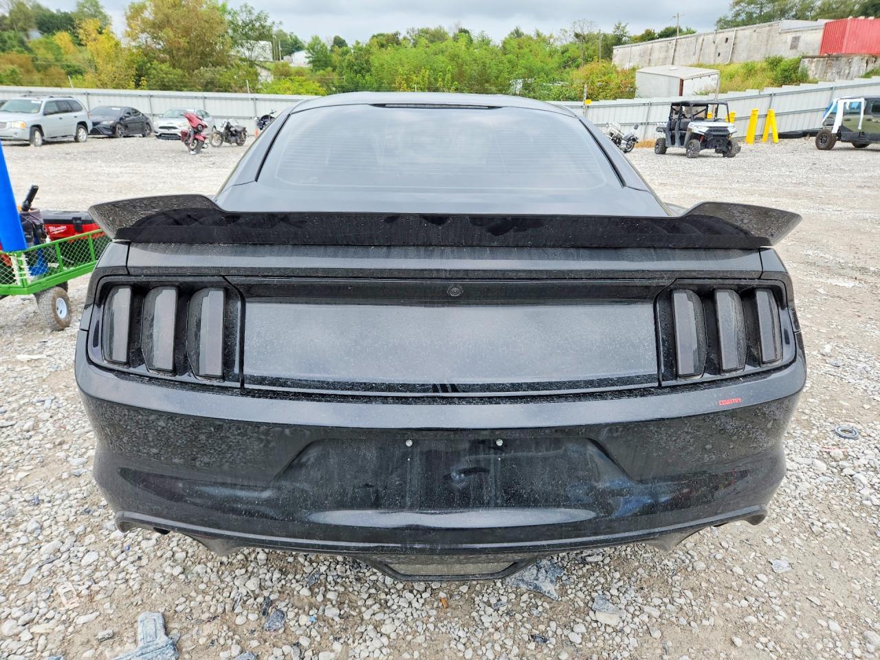 2017 Ford Mustang - zdjęcie 6