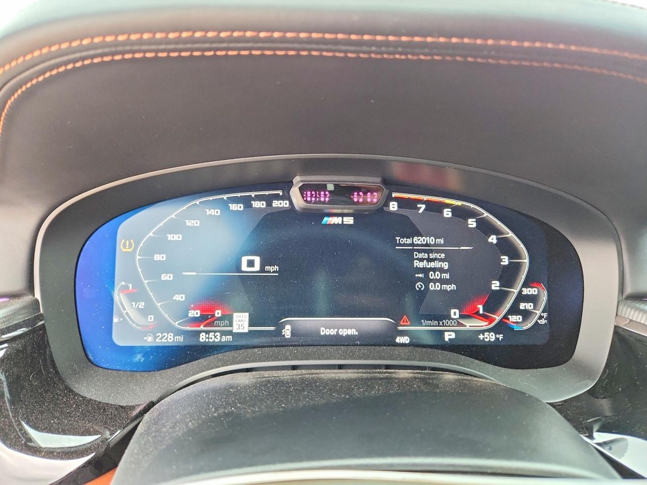 2021 BMW M5 - zdjęcie 9