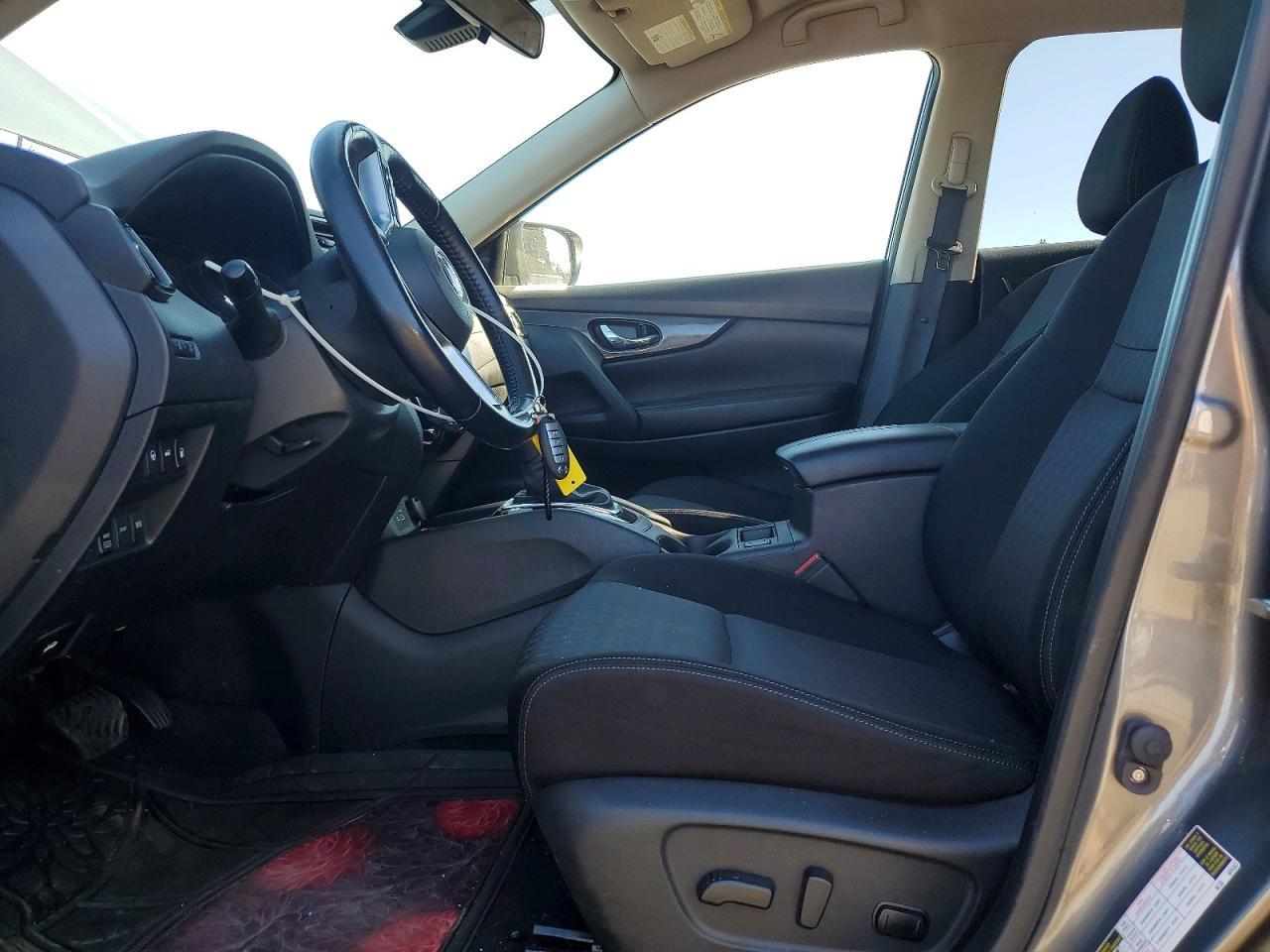 2020 Nissan Rogue Sv - zdjęcie 7