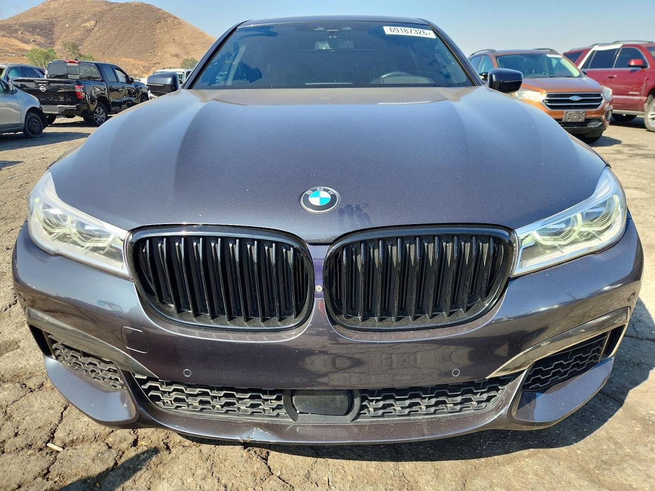 2019 BMW 750 I - zdjęcie 5