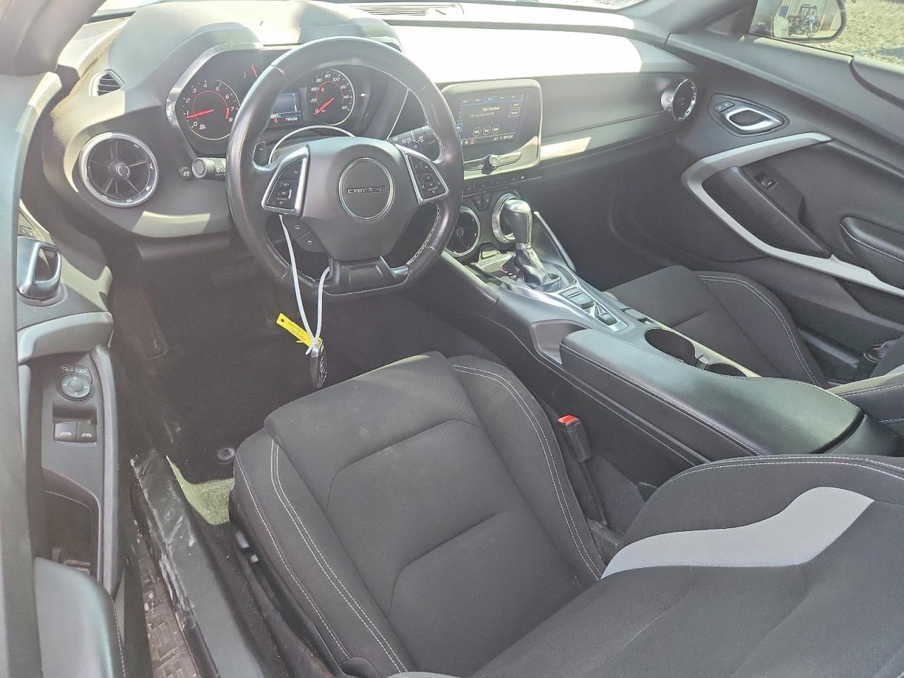 2019 Chevrolet Camaro Ls - zdjęcie 8