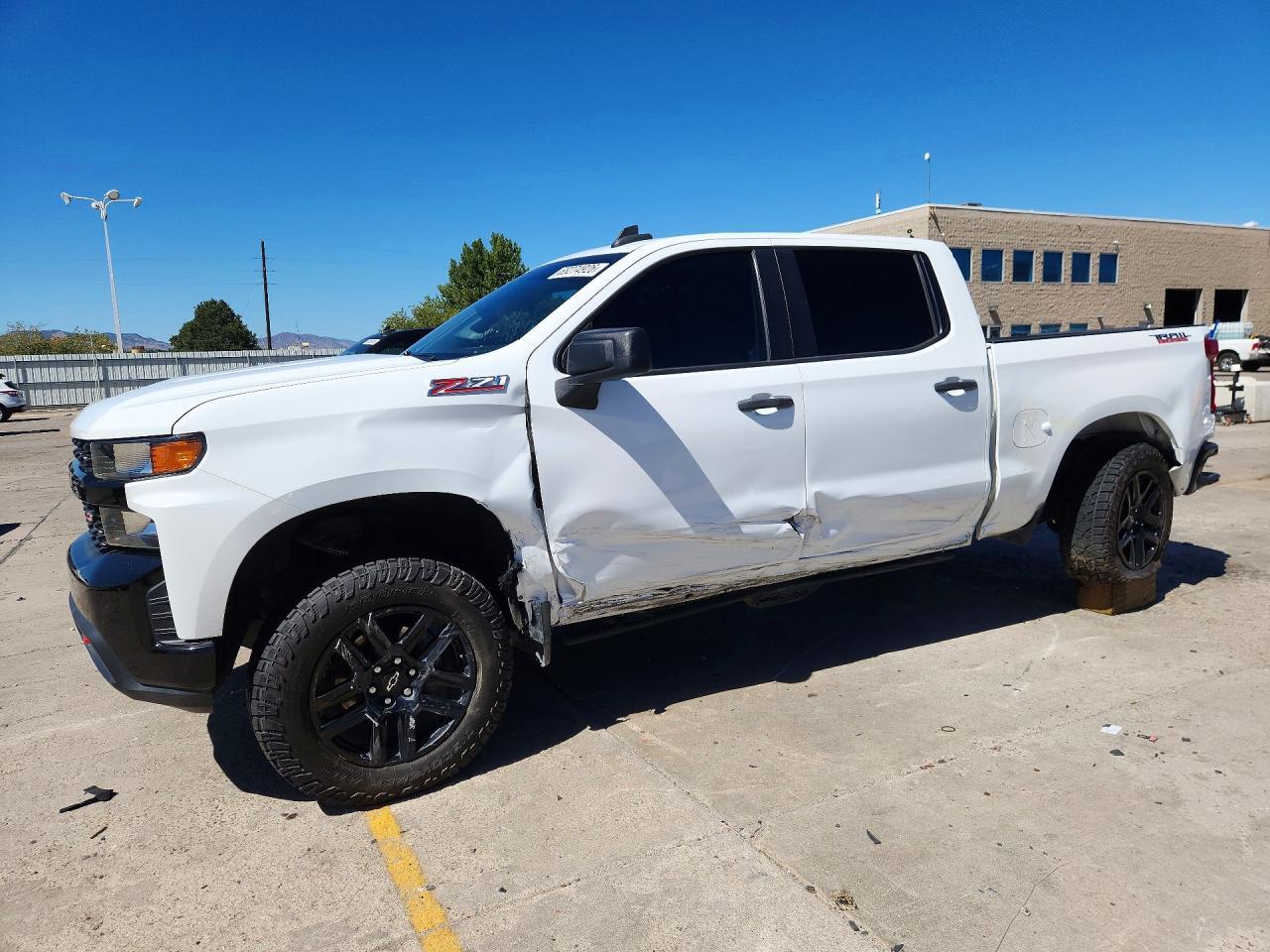 2021 Chevrolet Silverado K1500 Trail Boss Custom - zdjęcie główne