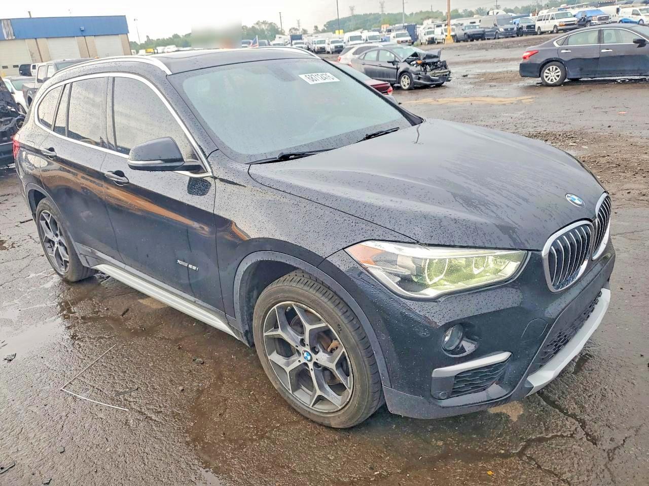 2016 BMW X1 xDrive28I - zdjęcie 4