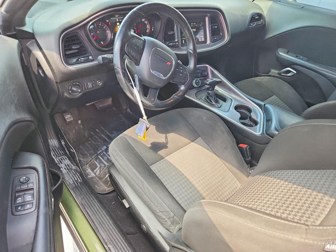 2022 Dodge Challenger Gt - zdjęcie 8