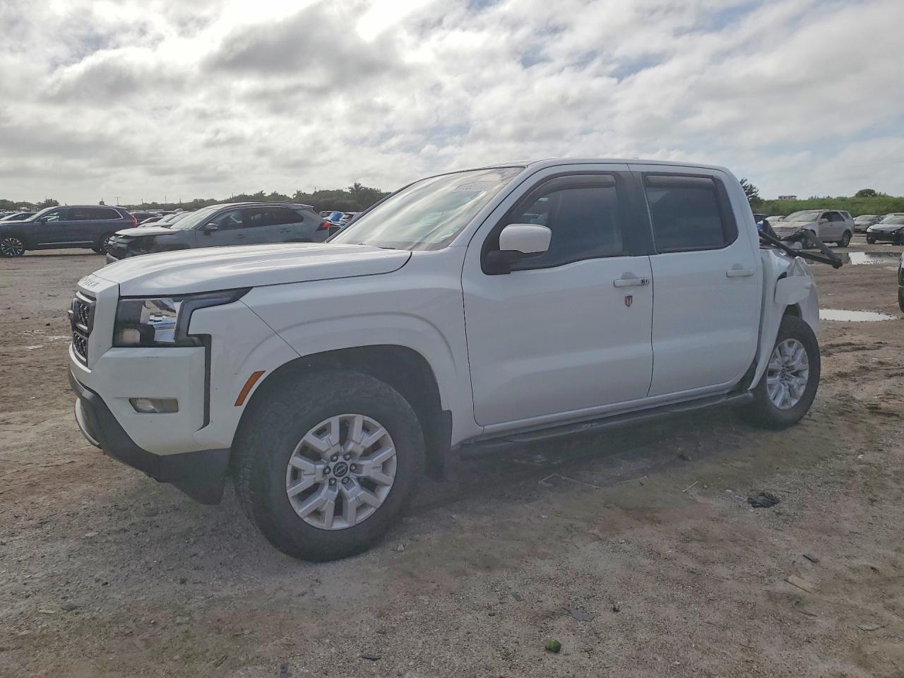 2022 Nissan Frontier Sv - zdjęcie główne
