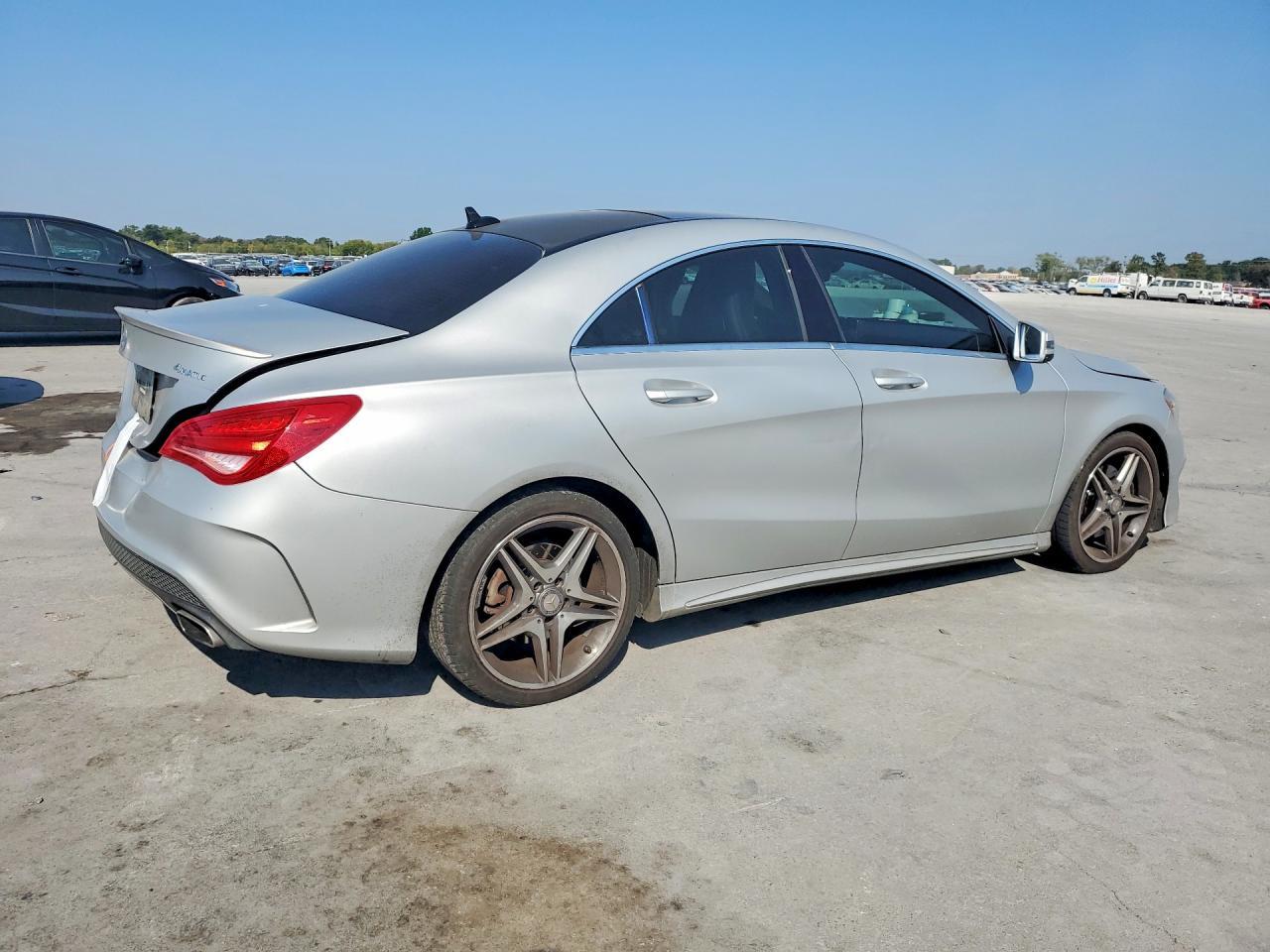 2014 Mercedes-Benz Cla 250 4Matic - zdjęcie 3