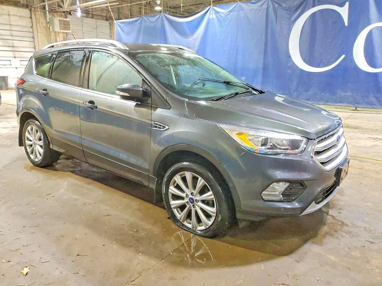 2018 Ford Escape Titanium - zdjęcie 4