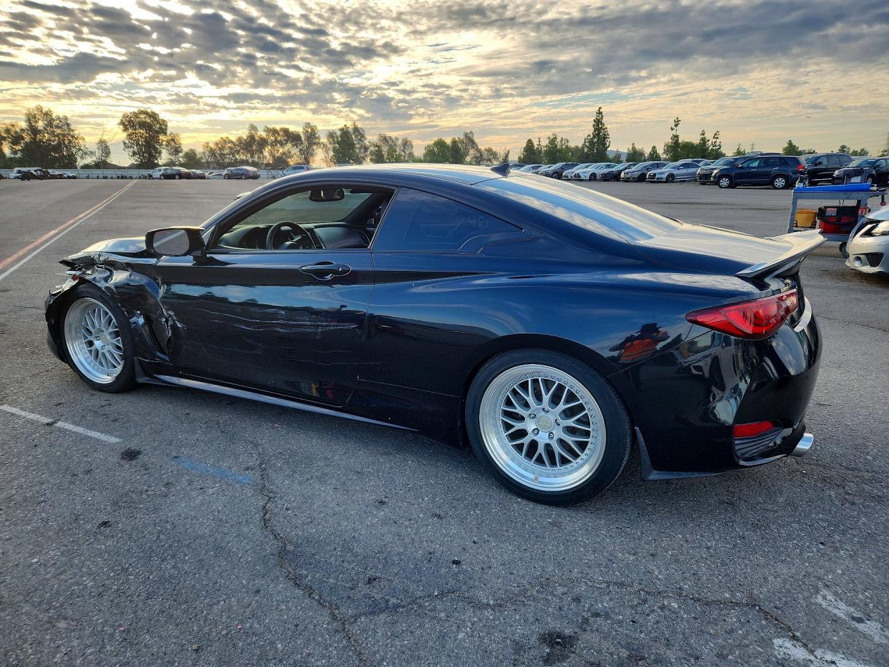 2017 Infiniti Q60 3.0T Premium - zdjęcie 2