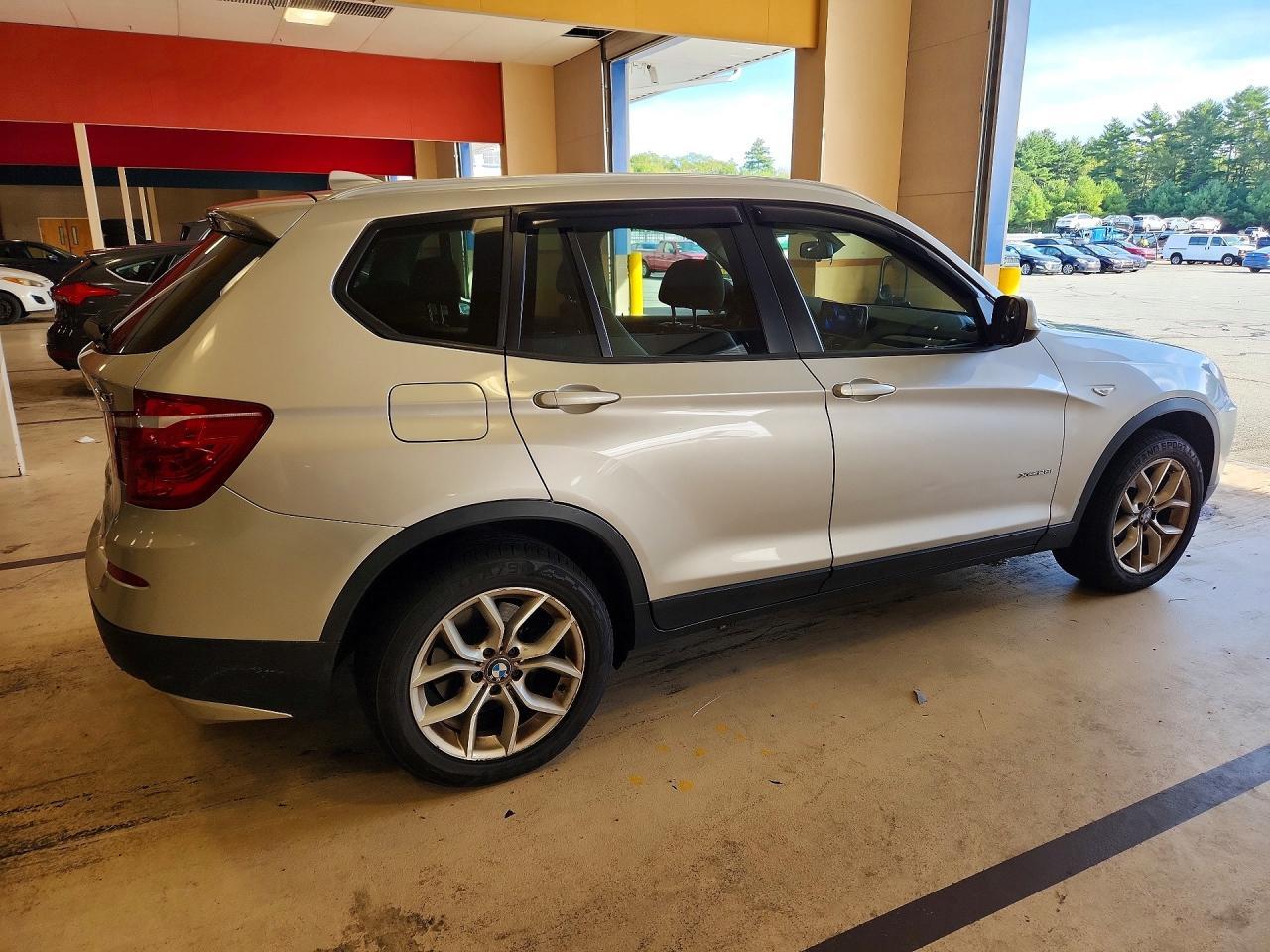 2013 BMW X3 xDrive28I - zdjęcie 3