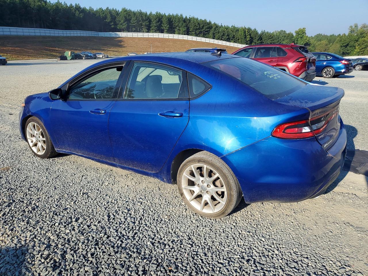 2013 Dodge Dart Sxt - zdjęcie 2