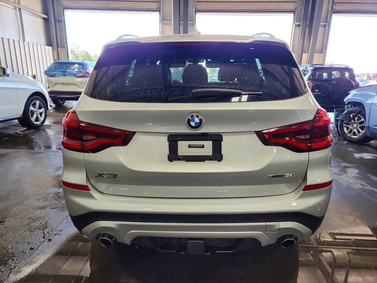 2020 BMW X3 xDrive30I - zdjęcie 6