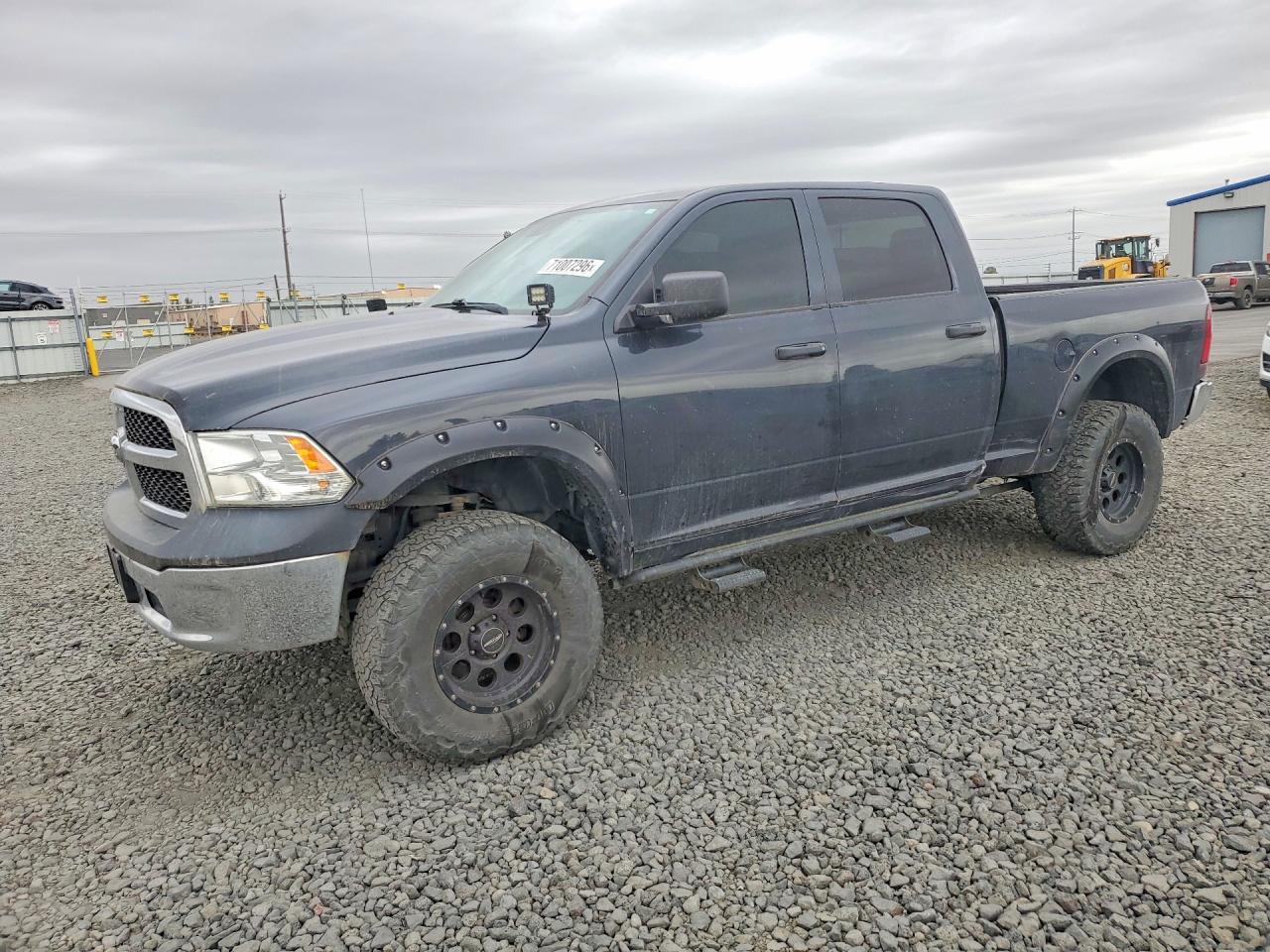 2018 Ram 1500 St - zdjęcie główne