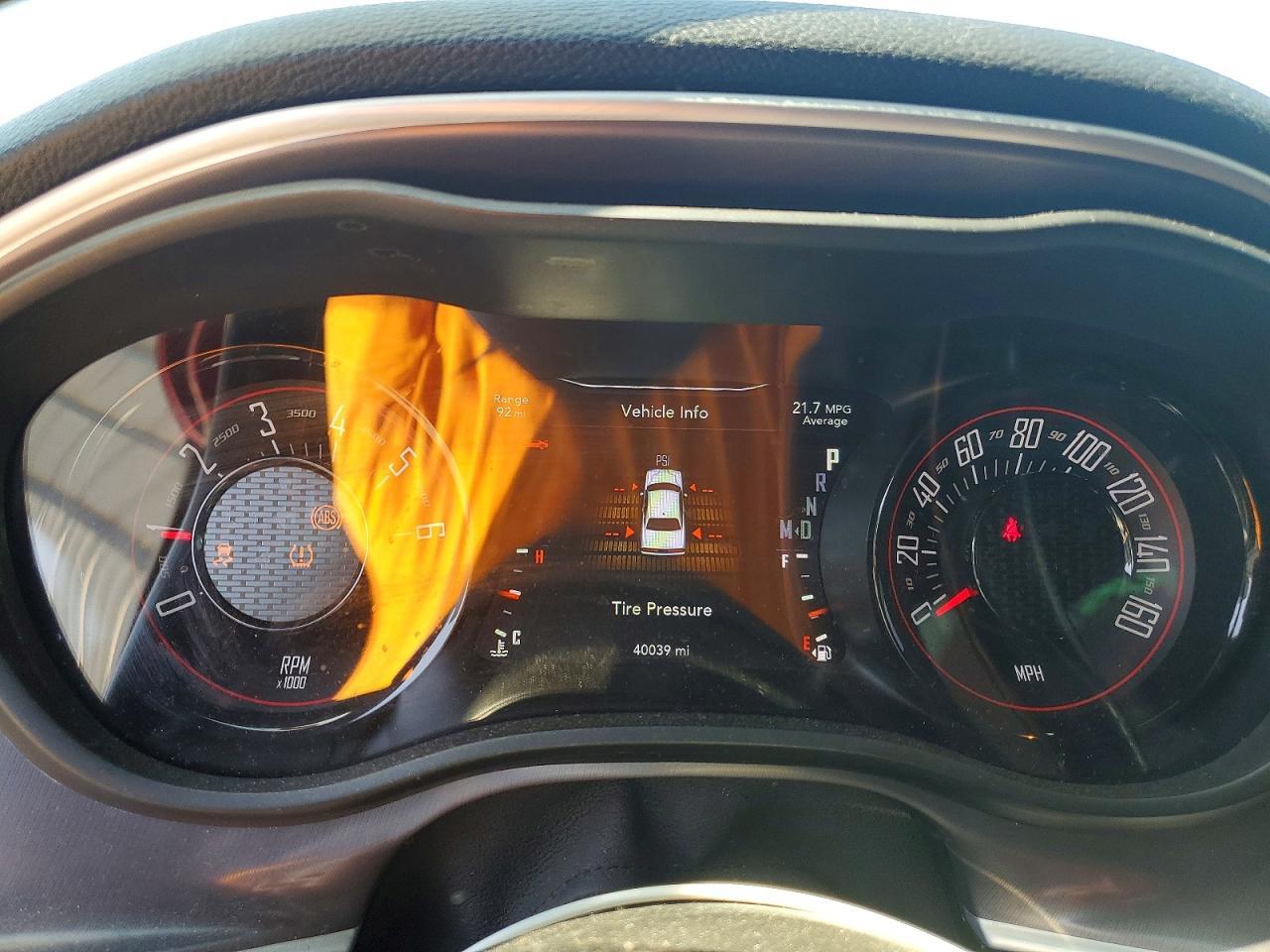 2021 Dodge Challenger Sxt - zdjęcie 9