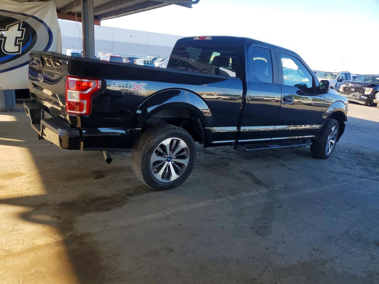 2019 Ford F150 Super Cab - zdjęcie 3