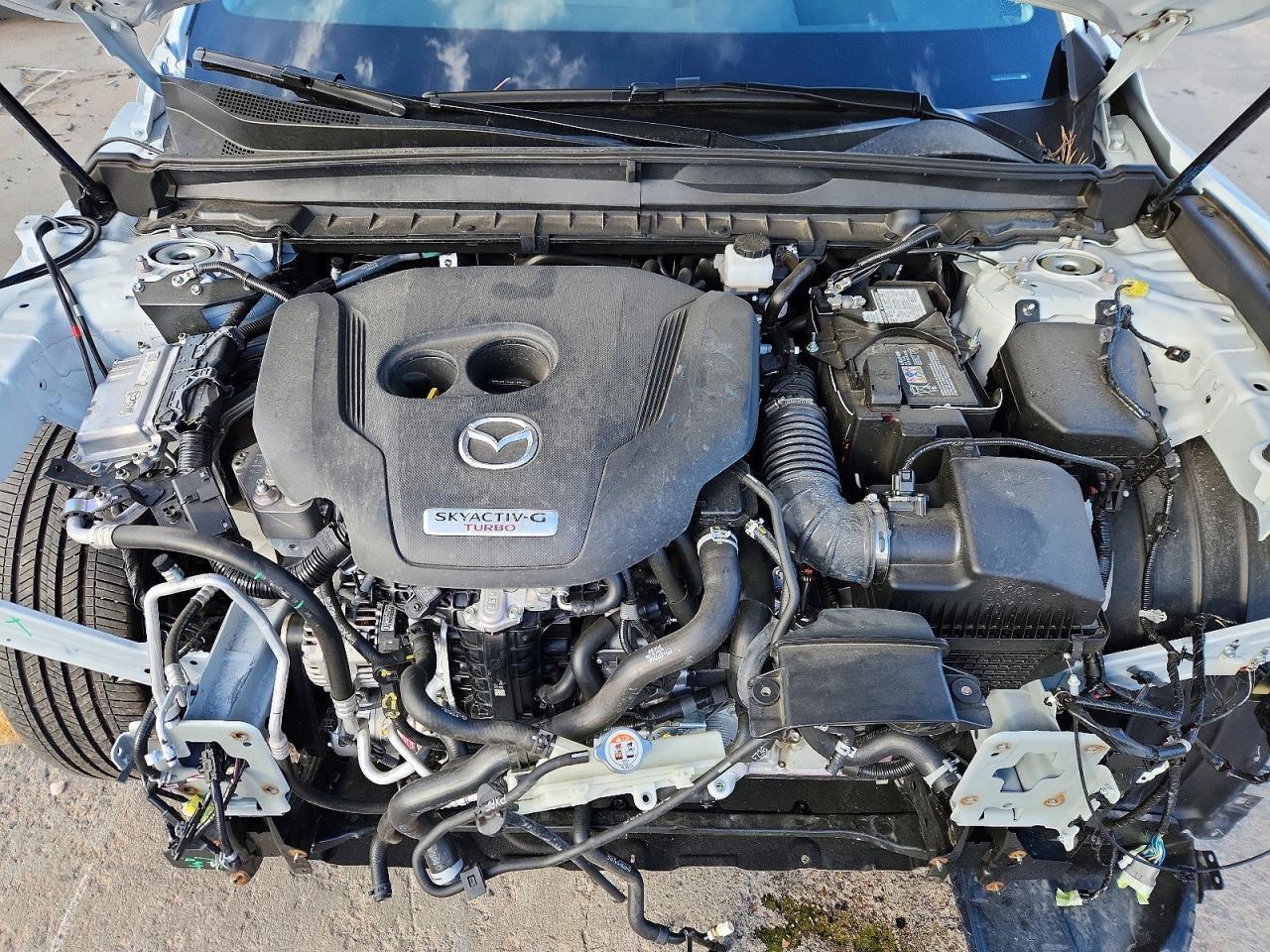 2025 Mazda Cx-50 Premium - zdjęcie 12