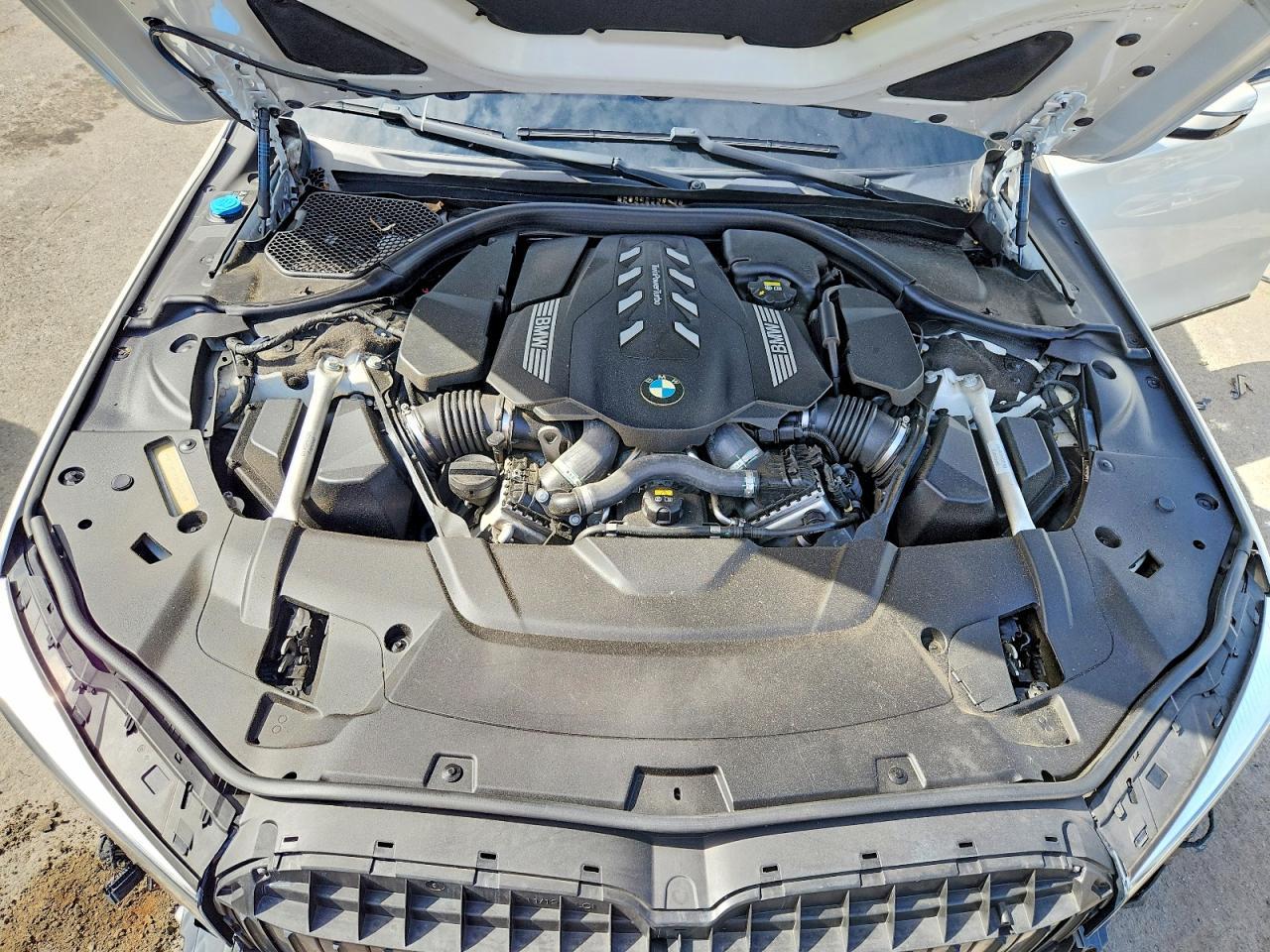 2021 BMW Seria 7 750i - zdjęcie 11