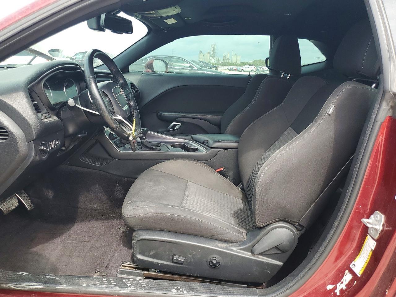 2017 Dodge Challenger R/T - zdjęcie 7