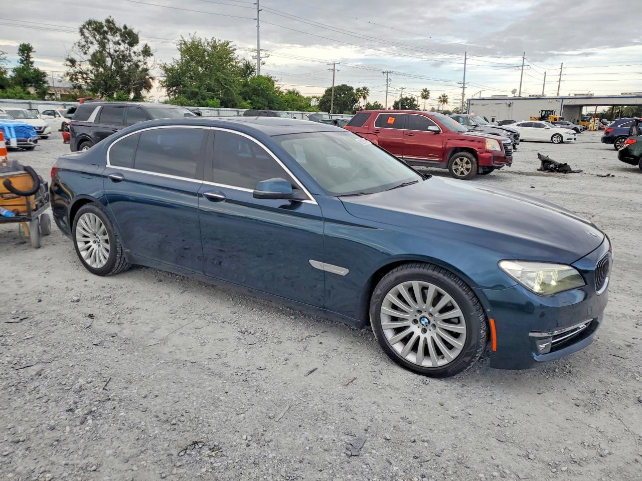 2013 BMW 740 Li - zdjęcie 4