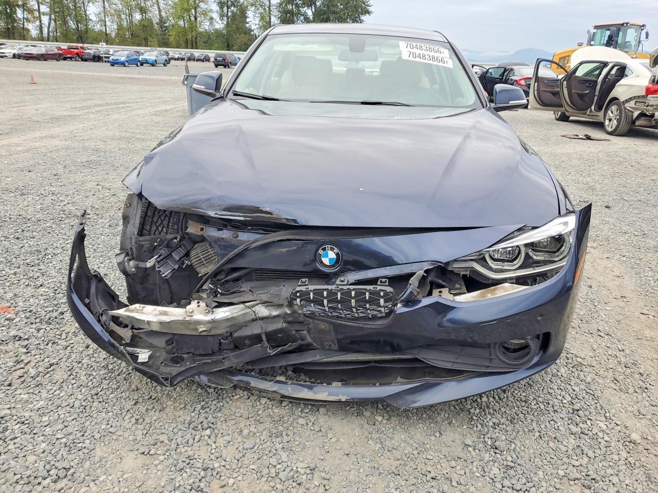 2015 BMW 320 I - zdjęcie 5