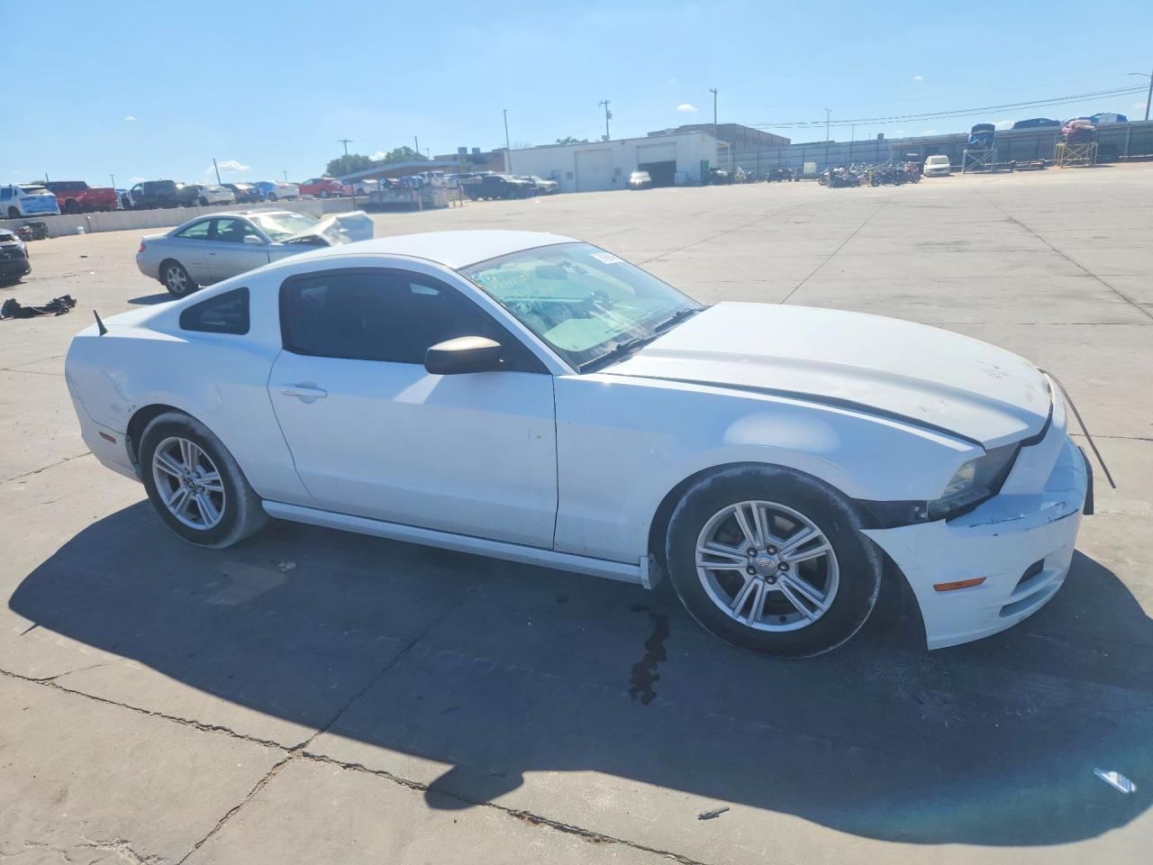 2014 Ford Mustang - zdjęcie 4