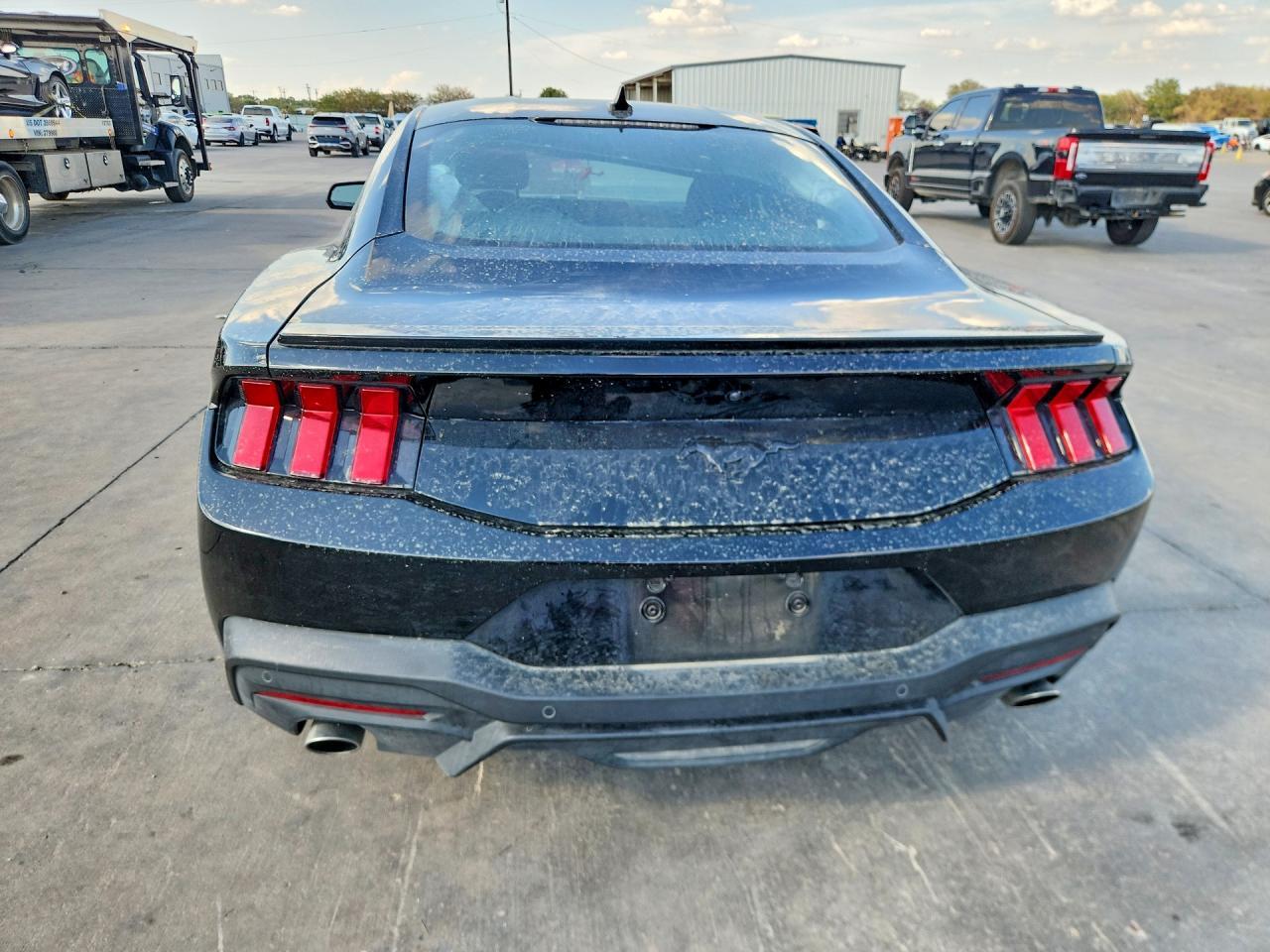 2025 Ford Mustang - zdjęcie 6