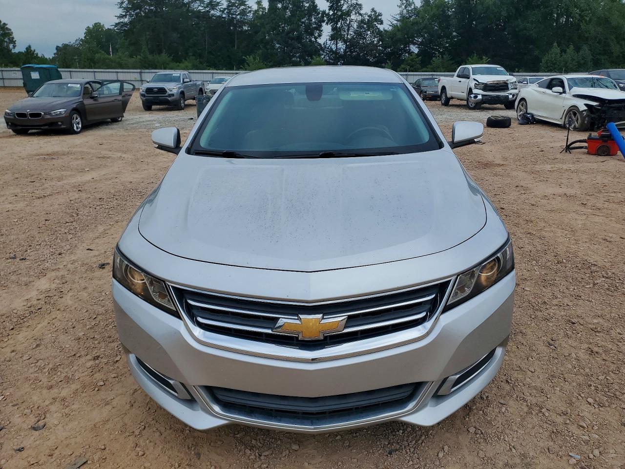 2016 Chevrolet Impala Lt - zdjęcie 5