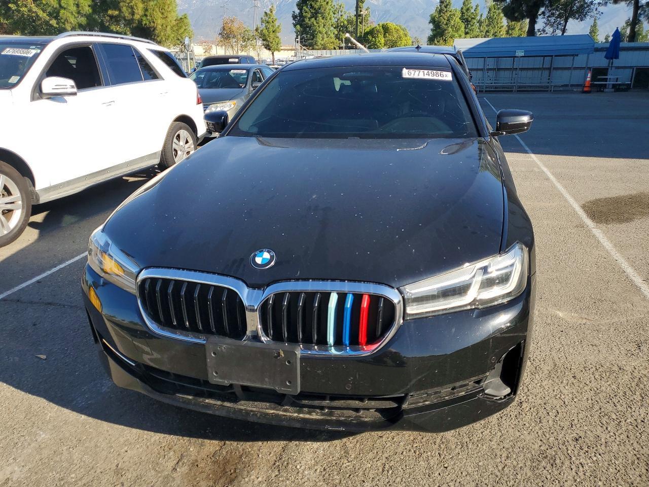 2022 BMW 530 I - zdjęcie 5
