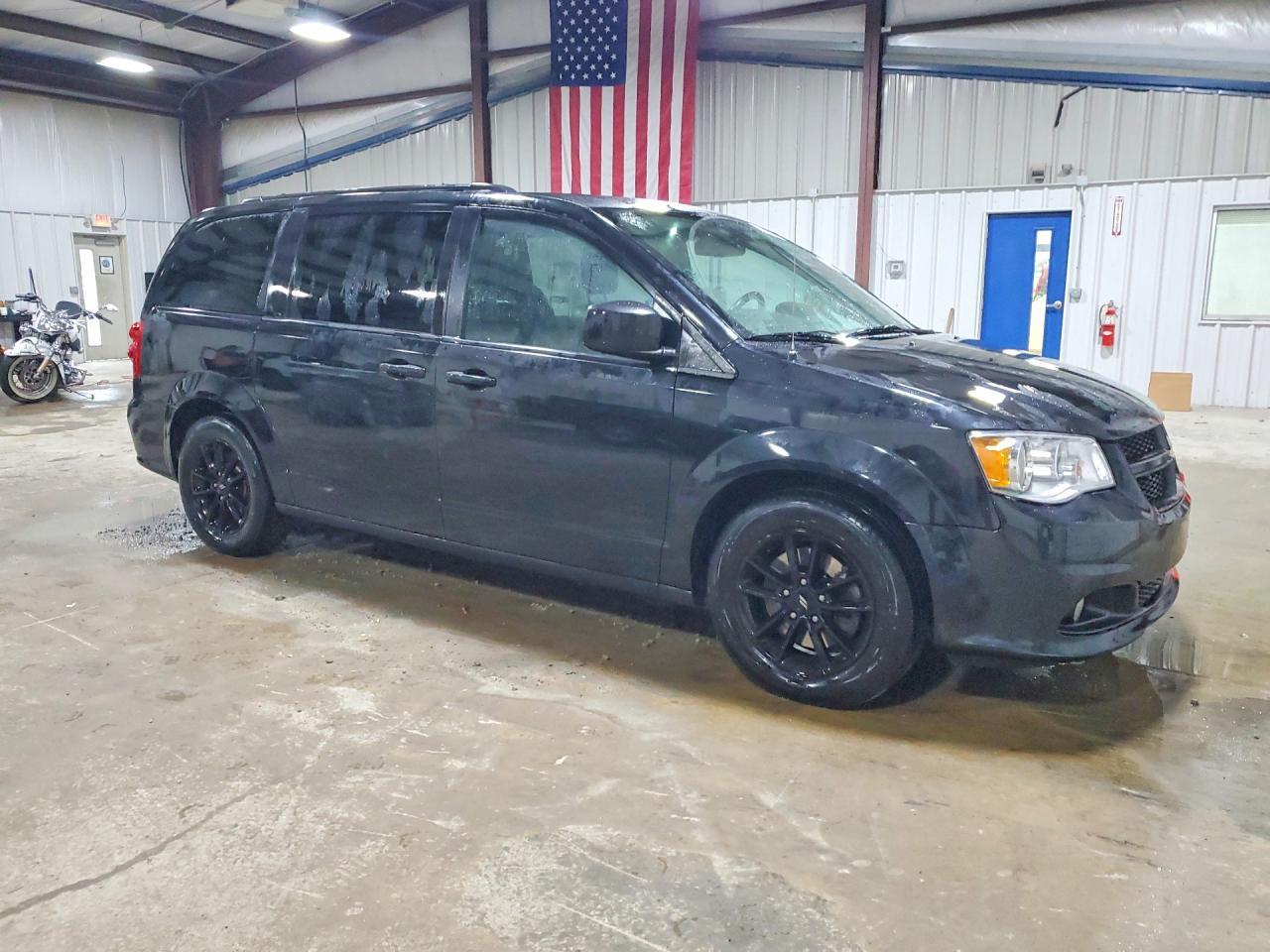 2019 Dodge Grand Caravan Gt - zdjęcie 4