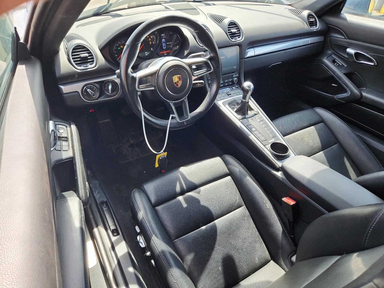 2017 Porsche 718 Cayman - zdjęcie 8