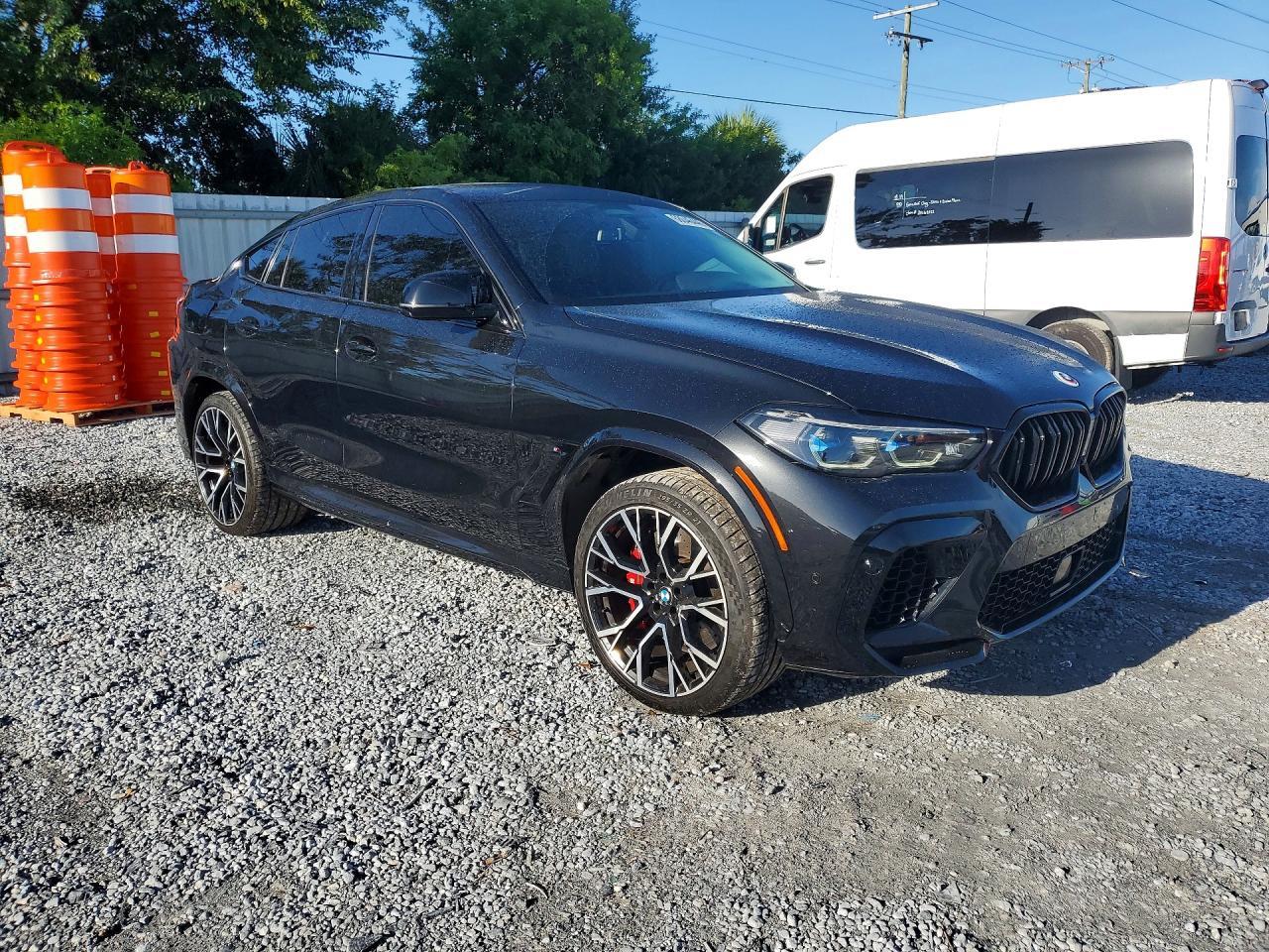2023 BMW X6 M - zdjęcie 4
