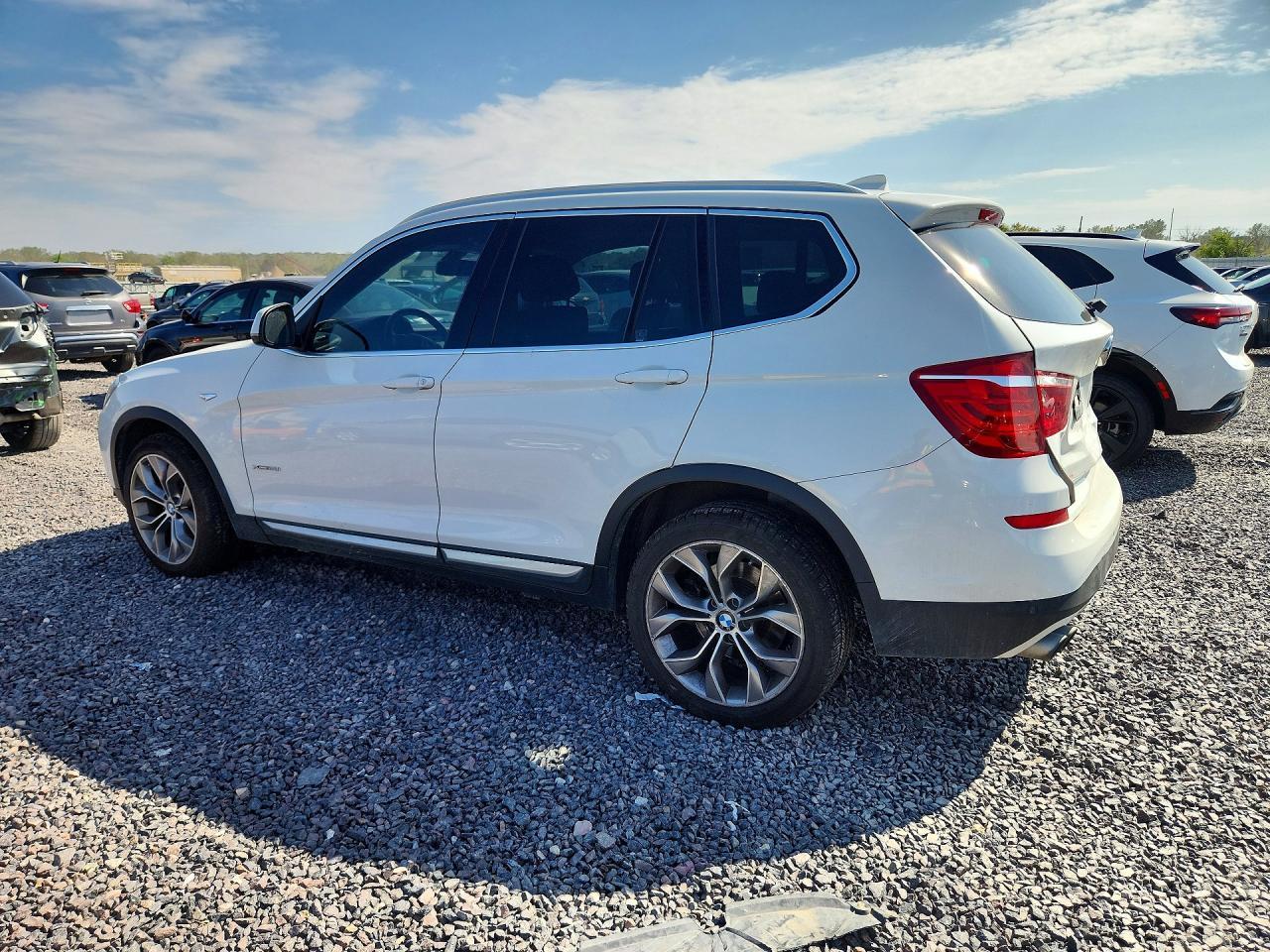 2015 BMW X3 xDrive28I - zdjęcie 2