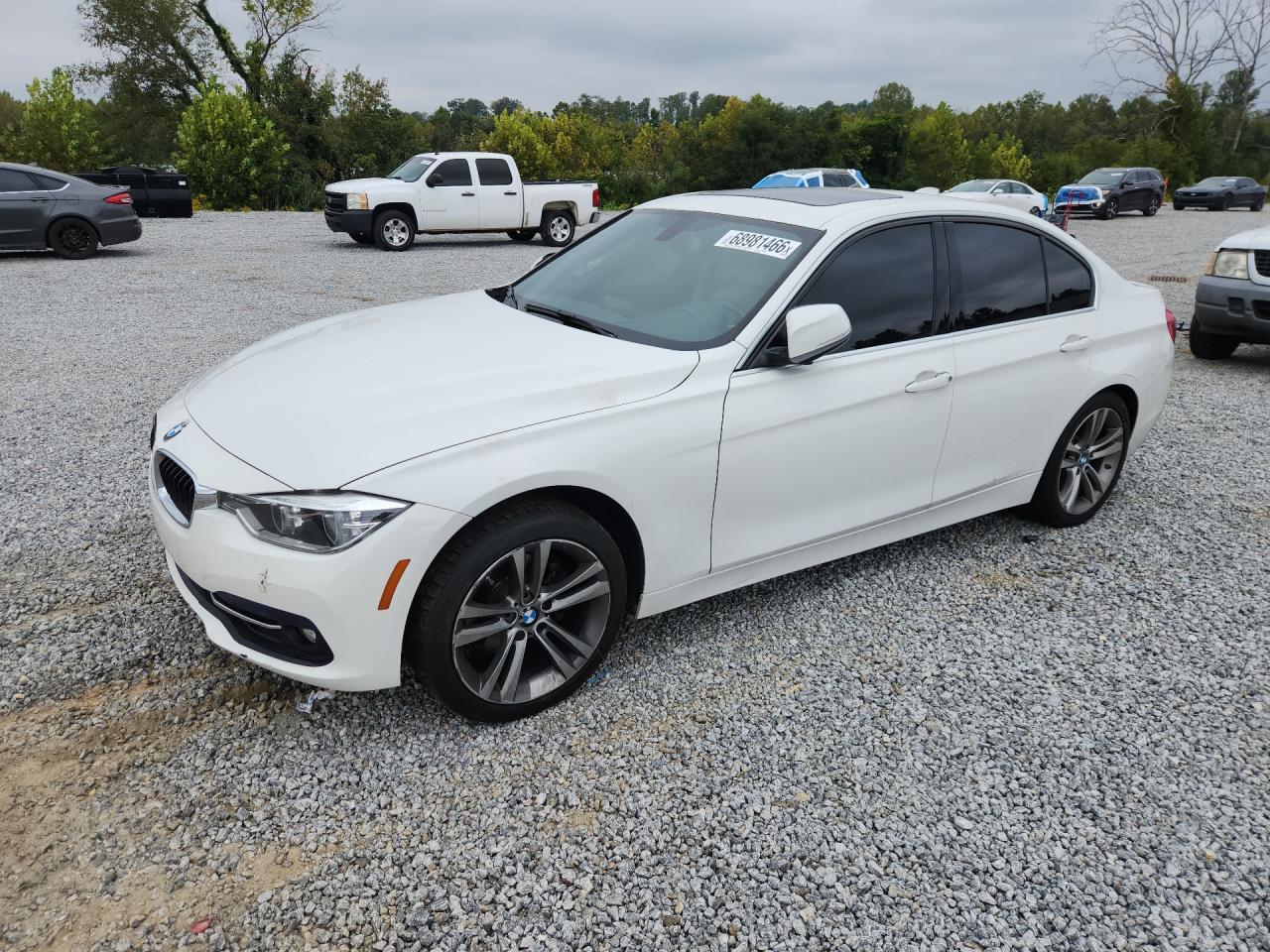 2018 BMW 330 I - zdjęcie główne
