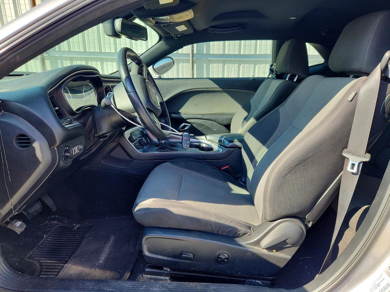 2015 Dodge Challenger Sxt - zdjęcie 7