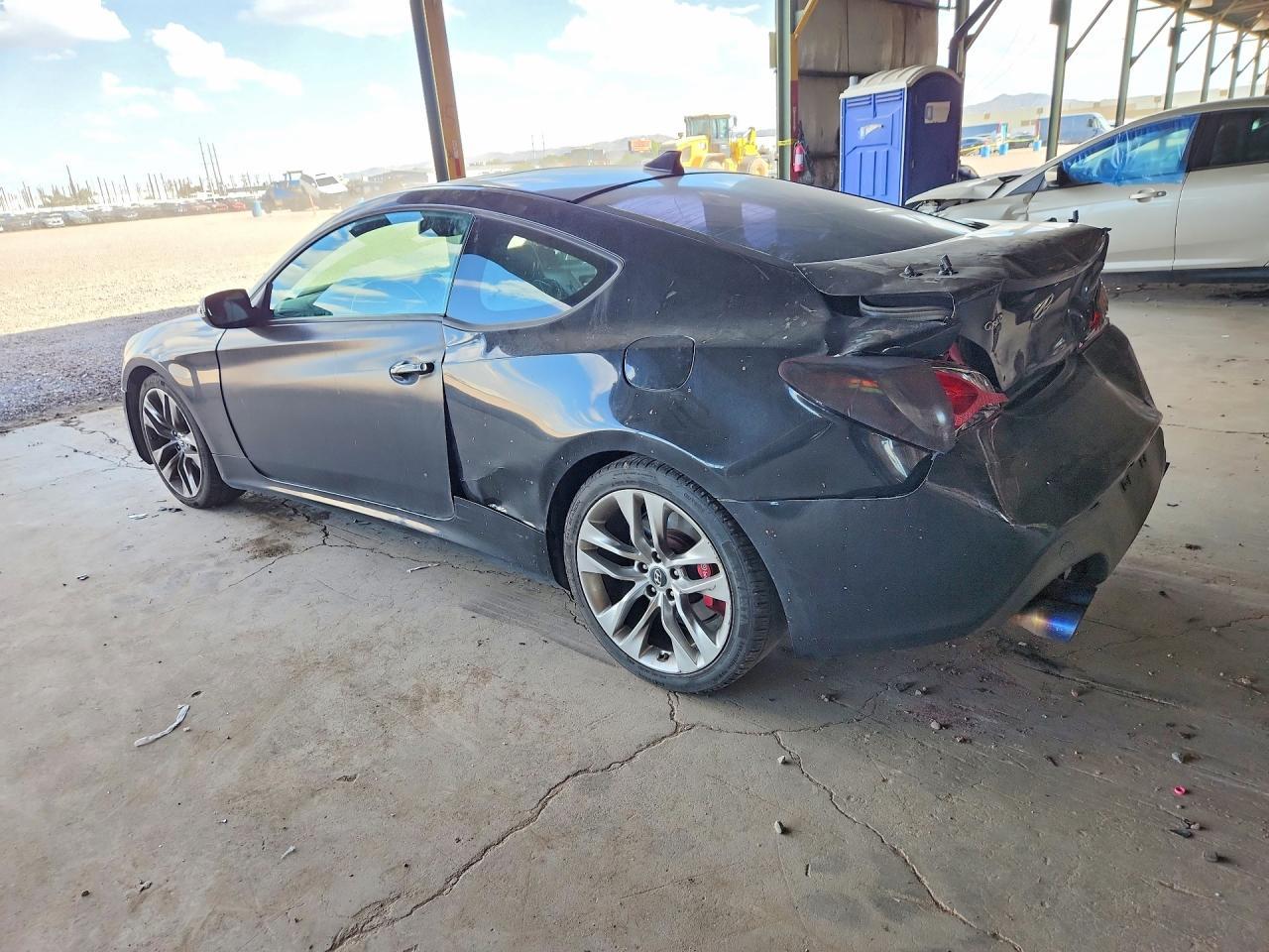 2013 Hyundai Genesis Coupe 3.8 Track - zdjęcie 2