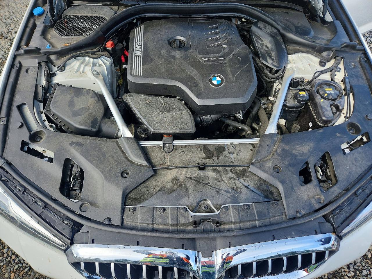 2022 BMW Seria 5 530i - zdjęcie 11