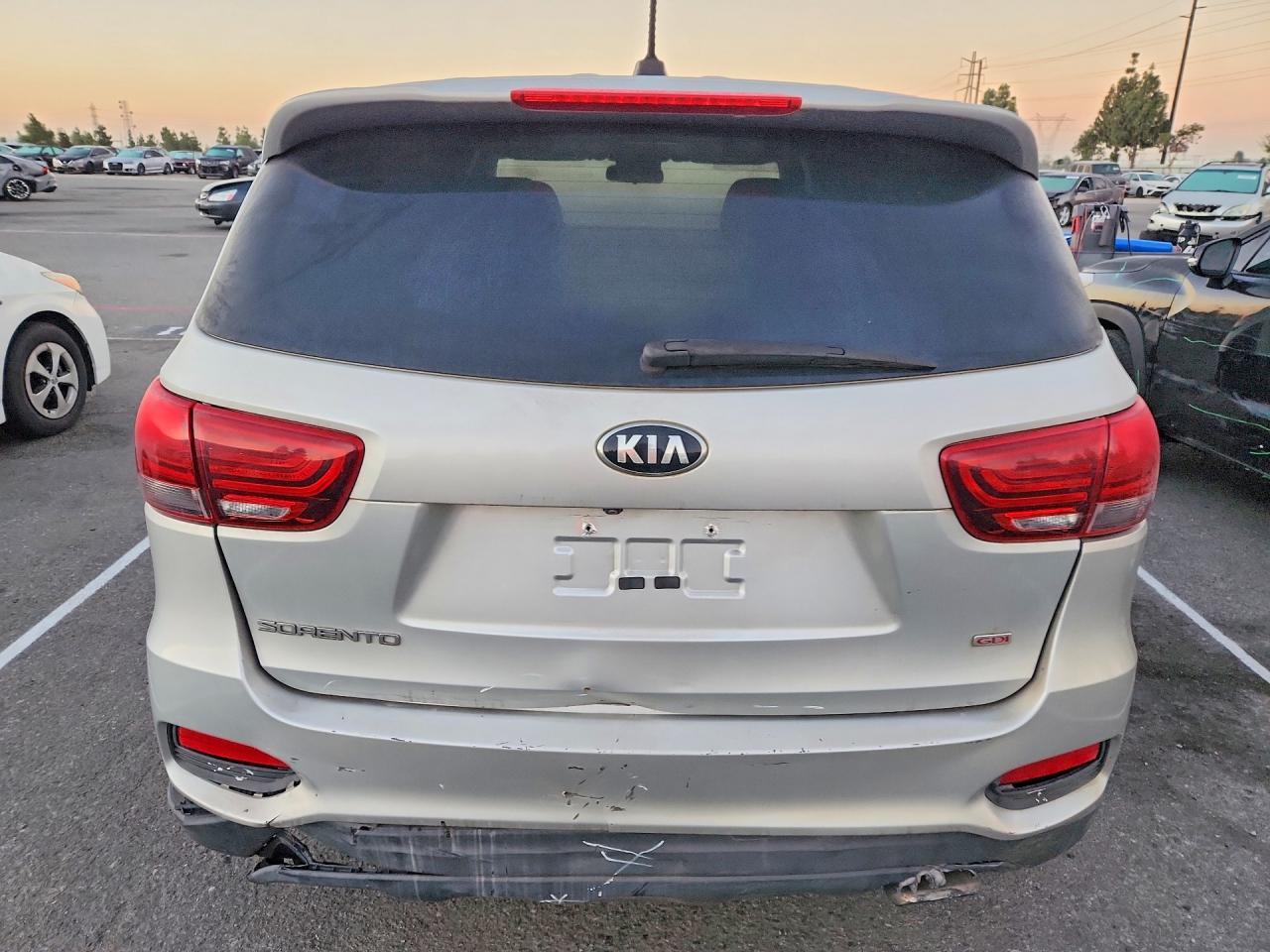 2019 Kia Sorento L - zdjęcie 6