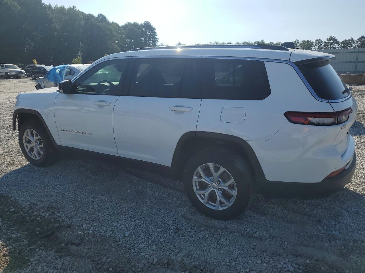 2023 Jeep Grand Cherokee L Limited - zdjęcie 2