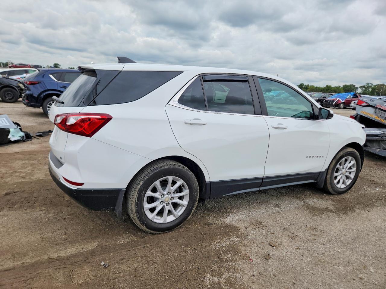 2021 Chevrolet Equinox Lt - zdjęcie 3