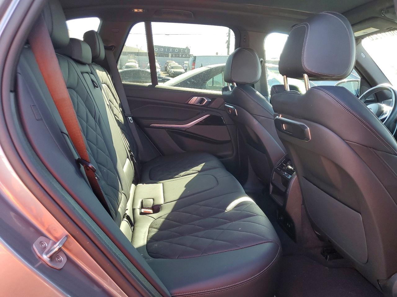 2025 BMW X5 Sdrive 40I - zdjęcie 11