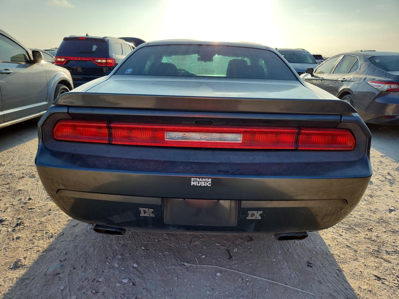 2014 Dodge Challenger Sxt - zdjęcie 6
