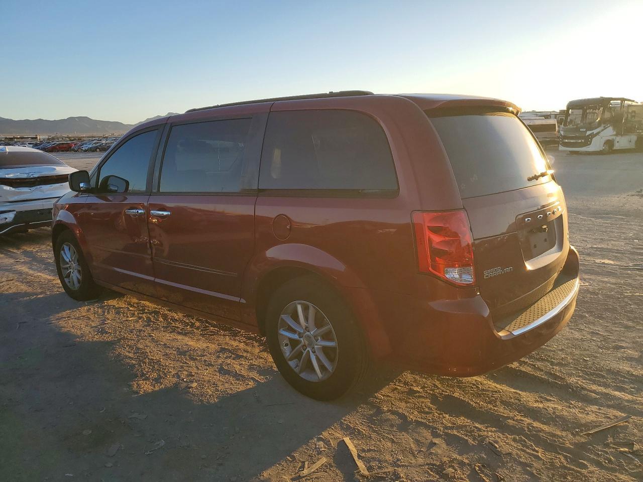 2014 Dodge Grand Caravan Sxt - zdjęcie 2