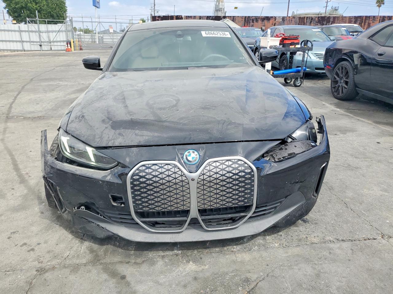2025 BMW I4 xDrive 40 - zdjęcie 5