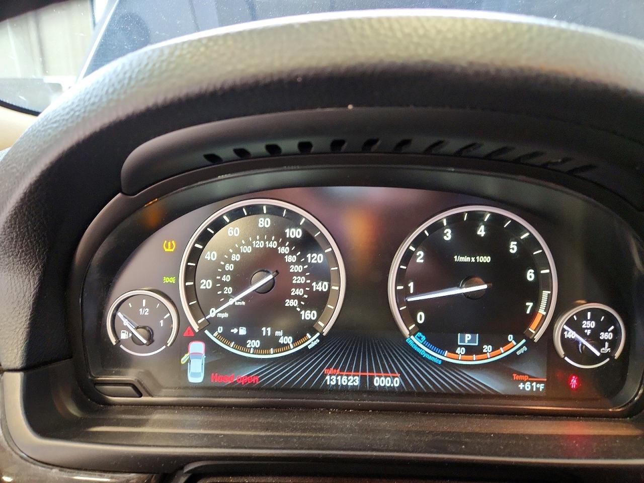 2014 BMW Seria 5 535i - zdjęcie 9